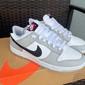 Nike Low-Top Sneakers in White, Light Gray & Black